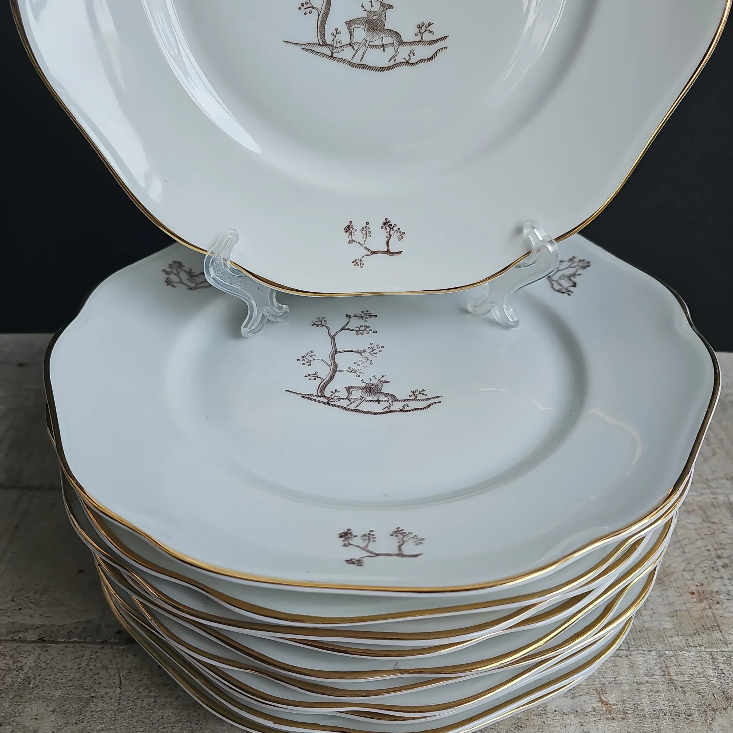 Conjunto de platos renos de FInlandia, para 12 - Imagen 4