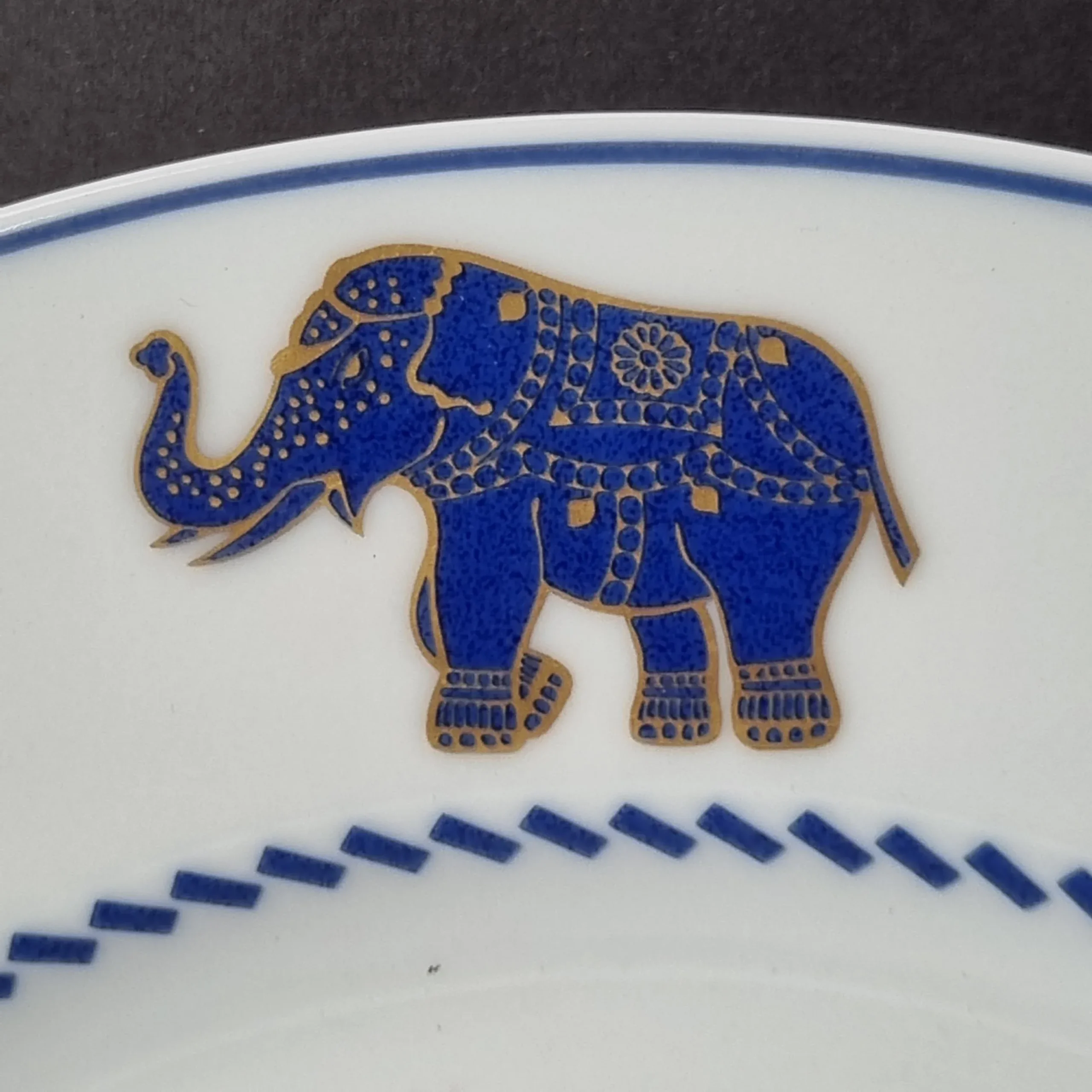 Set de 8 platos procedentes del Hotel Crillon de Paris - Imagen 4