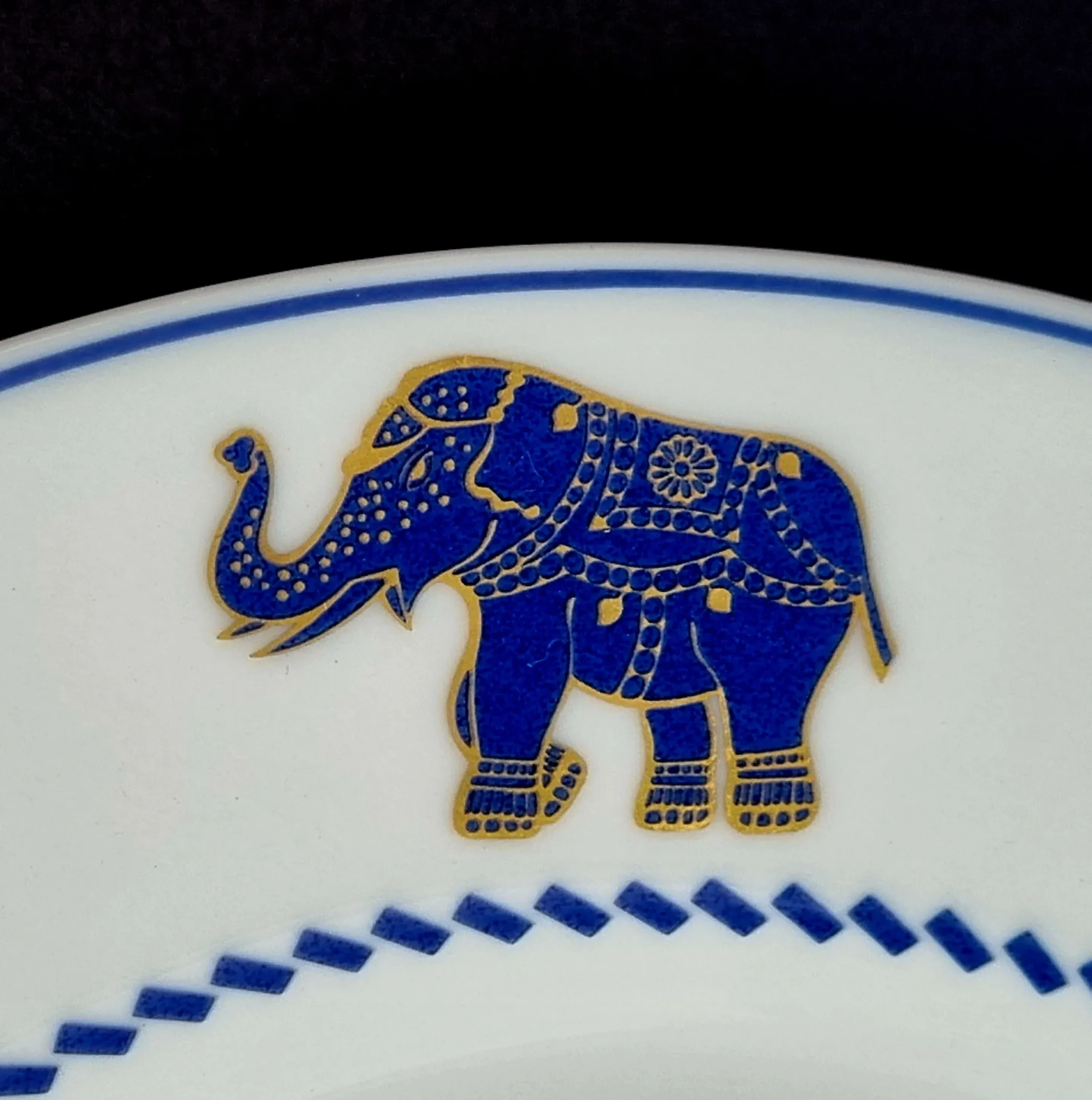 Set de 8 platos procedentes del Hotel Crillon de Paris - Imagen 2