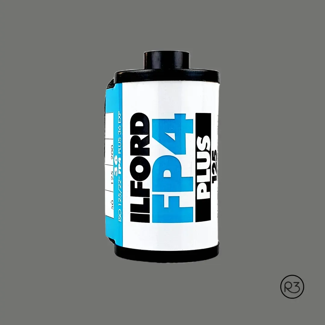 Ilford FP4 PLUS 125 35mm-36 expo.