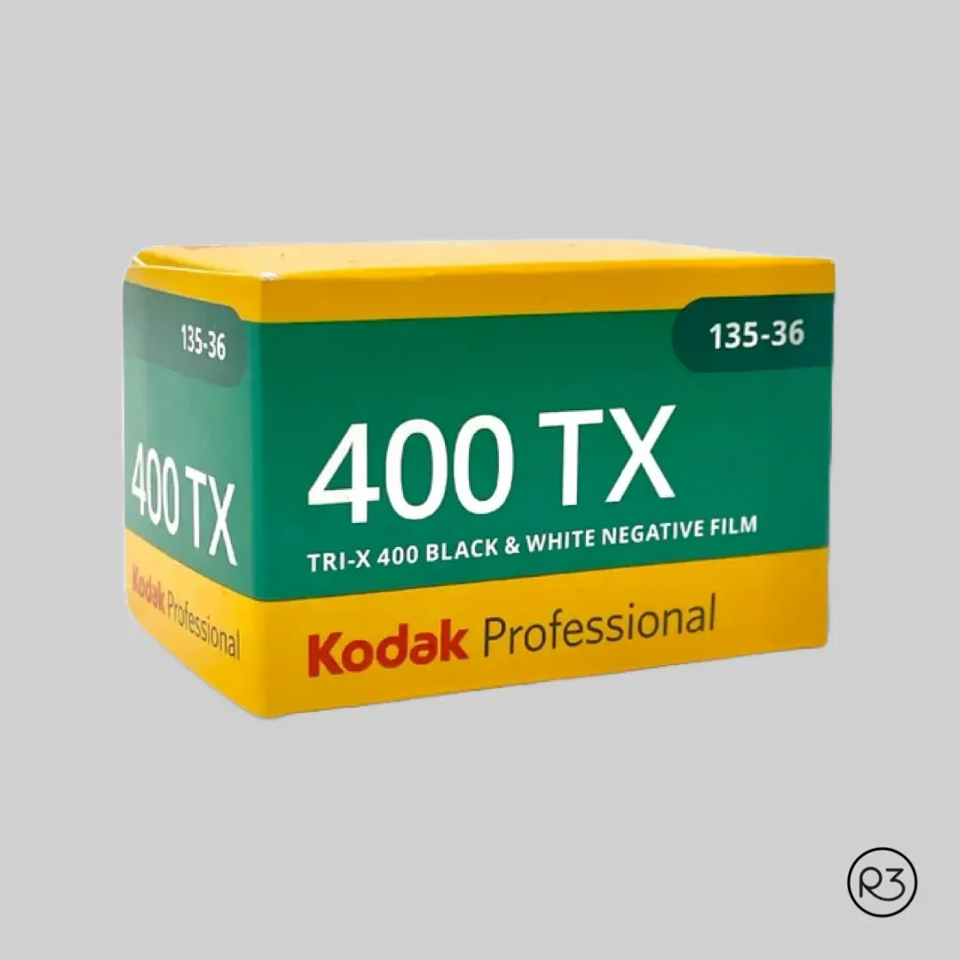 Kodak TRI-X 400 B&W 35mm – 36 expo.